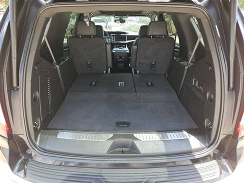 Certified 2022 GMC Yukon Denali AWD/4WD image 25