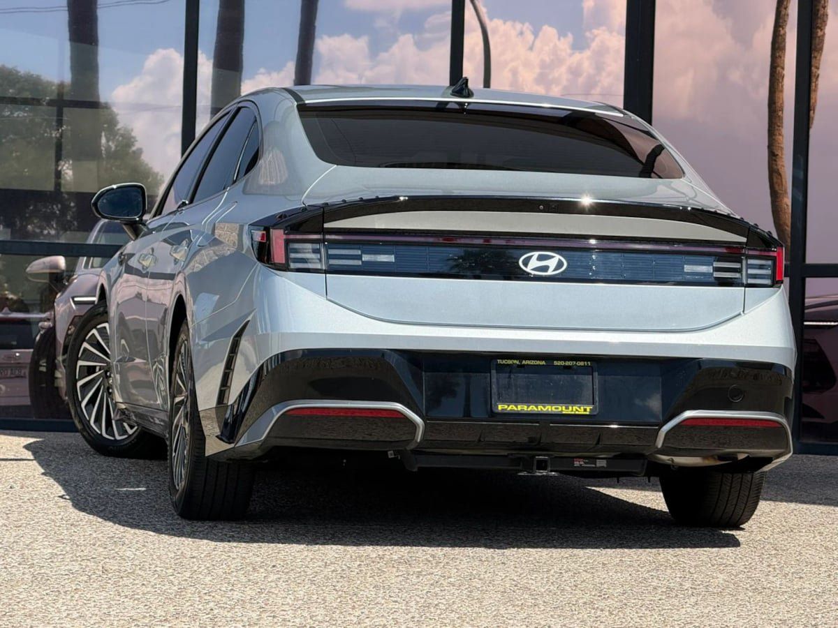 Used 2025 Hyundai Sonata SEL FWD image 8