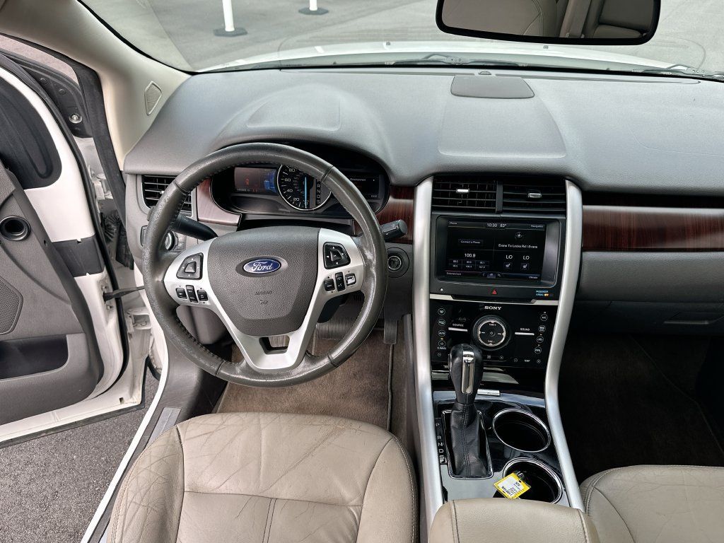 Used 2013 Ford Edge Limited FWD image 19