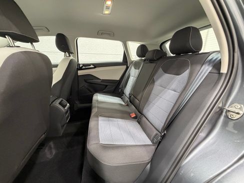 Used 2026 Volkswagen Taos S FWD image 22