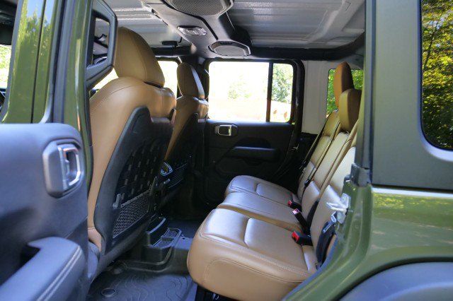 Used 2021 Jeep Wrangler Unlimited Rubicon AWD/4WD image 23