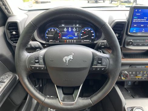 Certified 2022 Ford Bronco Sport Badlands w/ Premium Package AWD/4WD image 18