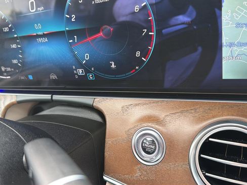 Used 2021 Mercedes-Benz E 350 4MATIC Sedan image 12