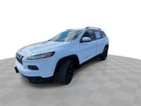 Used 2018 Jeep Cherokee Latitude w/ Cold Weather Group image 4