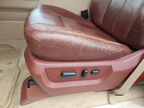 Used 2013 Ford F250 King Ranch w/ King Ranch w/Chrome Pkg image 16