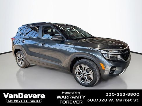 Used 2024 Kia Seltos S image 1