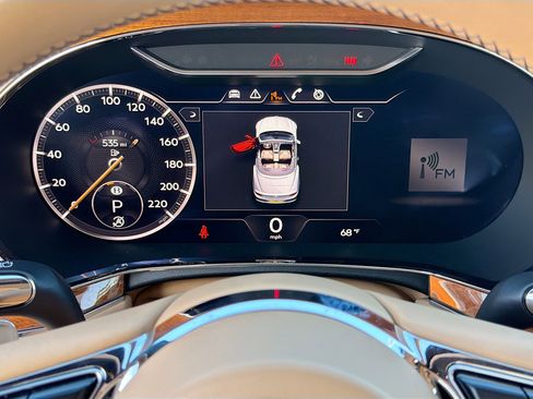 Used 2021 Bentley Continental GT image 38