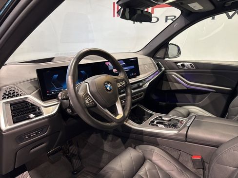 Used 2024 BMW X5 xDrive40i image 12