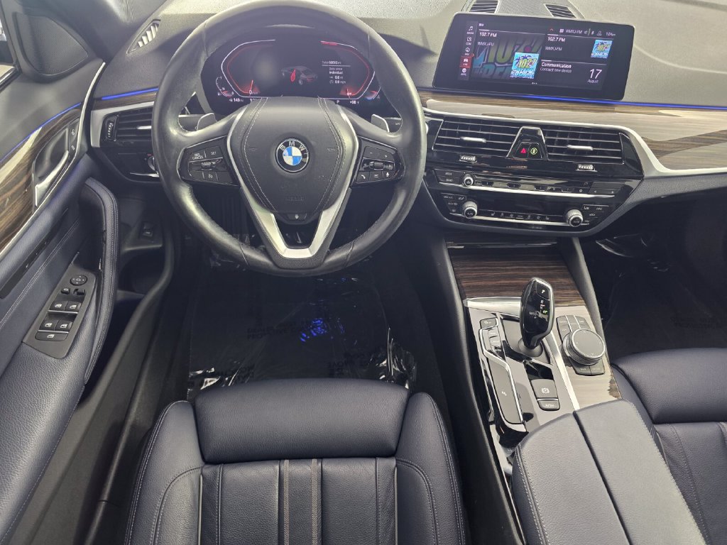 Used 2020 BMW 530i xDrive w/ Premium Package AWD/4WD image 13