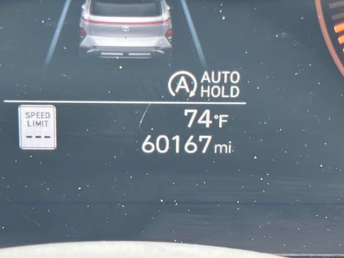 Certified 2024 Hyundai Kona SE FWD image 29