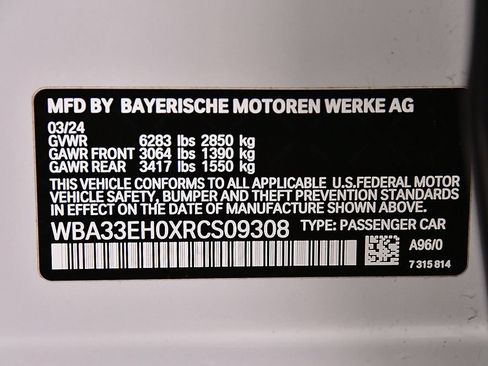 Used 2024 BMW 740i xDrive AWD/4WD image 13
