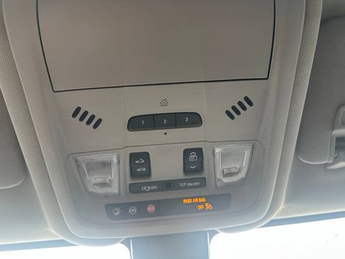 Certified 2023 GMC Terrain AT4 w/ Infotainment Package II AWD/4WD image 22
