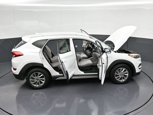 Used 2018 Hyundai Tucson SEL FWD image 36