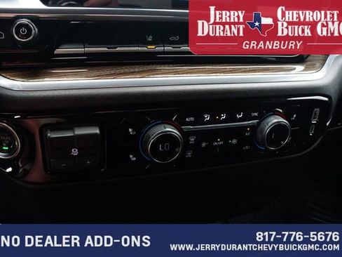 Used 2025 Chevrolet Silverado 2500 LT w/ Convenience Package AWD/4WD image 13