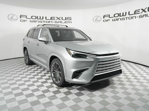 New 2026 Lexus TX 350 AWD image 3