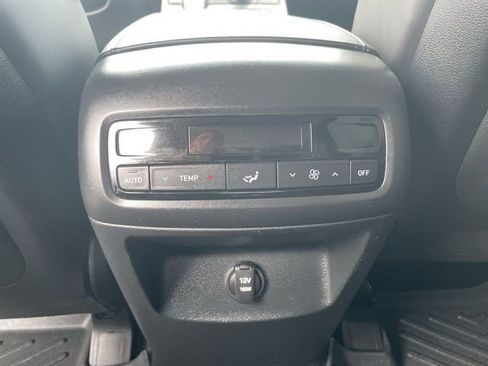 Used 2024 Hyundai Palisade SEL image 21