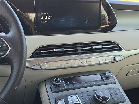 Used 2020 Hyundai Palisade Limited image 16