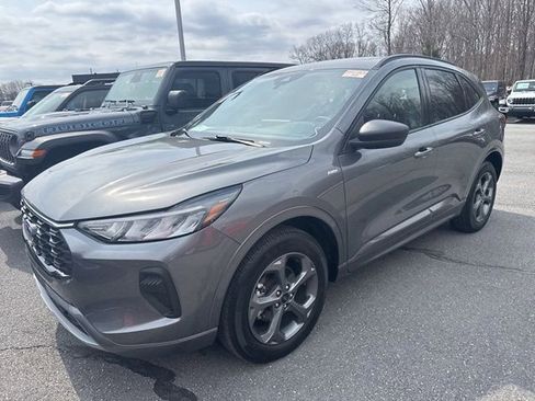 Used 2024 Ford Escape ST-Line w/ Tech Pack #1 image 4