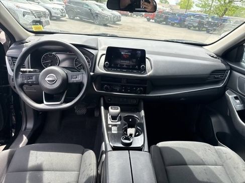 Used 2024 Nissan Rogue S AWD/4WD image 17