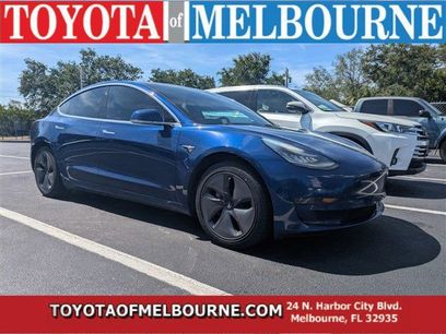 Used 2019 Tesla Model 3 Standard Range Plus