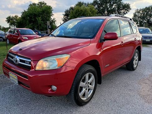 Used 2008 Toyota RAV4 Limited image 2