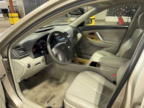 Used 2007 Toyota Camry XLE image 27