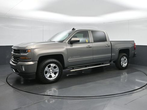 Used 2017 Chevrolet Silverado 1500 LT w/ All Star Edition AWD/4WD image 3