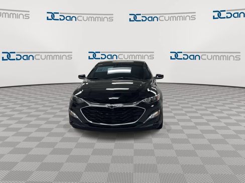 Used 2021 Chevrolet Malibu RS FWD image 3