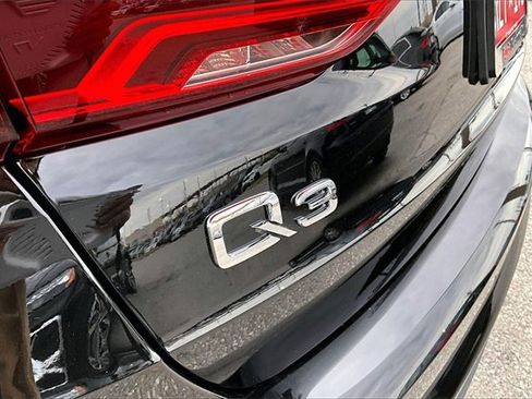 Used 2025 Audi Q3 2.0T Premium w/ Convenience Package image 33