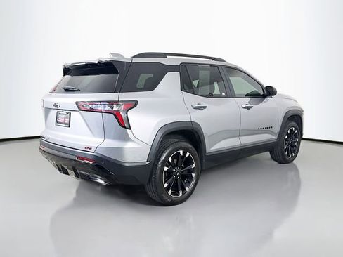 Used 2025 Chevrolet Equinox RS FWD image 10