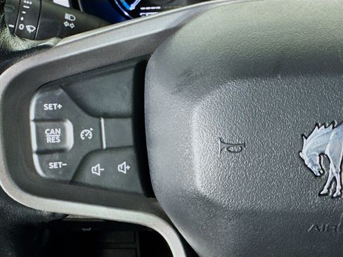 Used 2021 Ford Bronco Badlands AWD/4WD image 11
