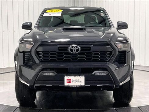 Certified 2025 Toyota Tacoma TRD Sport AWD/4WD image 2
