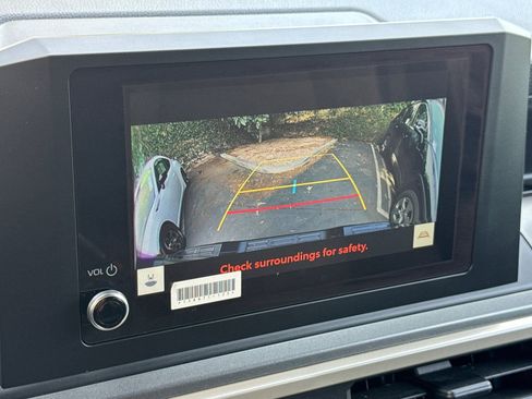 Certified 2026 Toyota Tacoma SR5 image 19