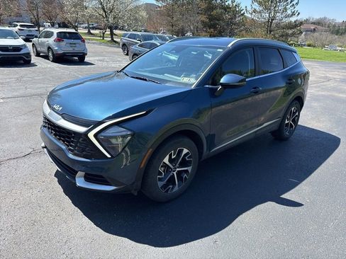 Certified 2023 Kia Sportage EX AWD/4WD image 3