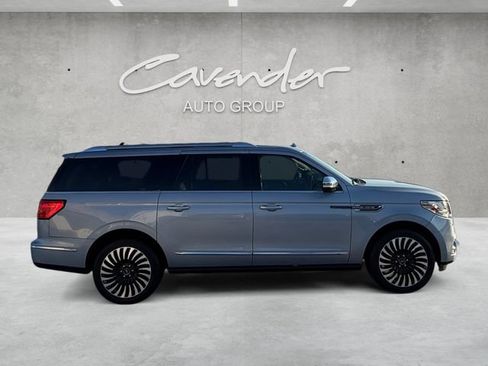 Used 2020 Lincoln Navigator L Black Label w/ Cargo Convenience Package AWD/4WD image 17