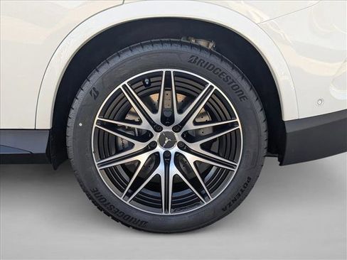 New 2026 Mercedes-Benz GLC 43 AMG 4MATIC image 9