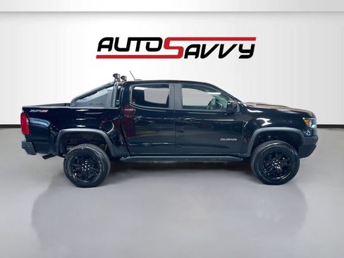 Used 2020 Chevrolet Colorado ZR2 w/ ZR2 Midnight Special Edition AWD/4WD image 8