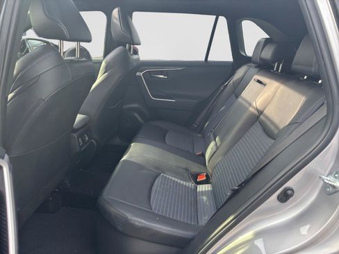 Used 2019 Toyota RAV4 XSE AWD/4WD image 17
