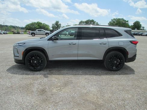 New 2025 Buick Enclave Sport Touring w/ Power Package image 9