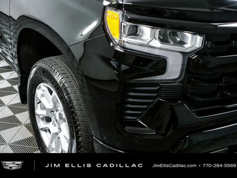Used 2026 Chevrolet Silverado 1500 RST AWD/4WD image 33