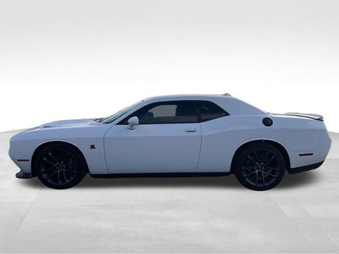 Used 2023 Dodge Challenger R/T Scat Pack image 4