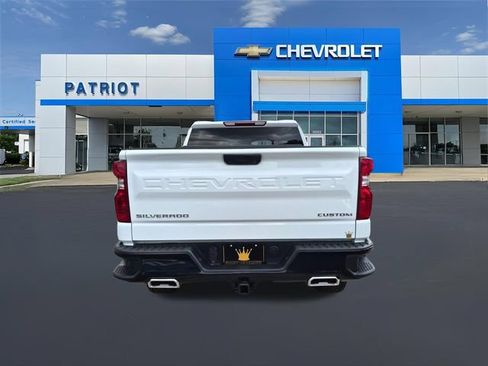 Used 2025 Chevrolet Silverado 1500 Custom Trail Boss AWD/4WD image 9