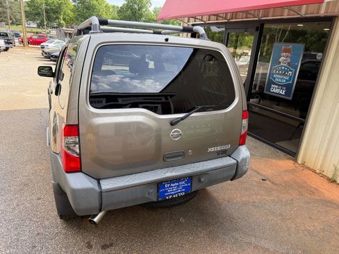 Used 2004 Nissan Xterra XE AWD/4WD image 5