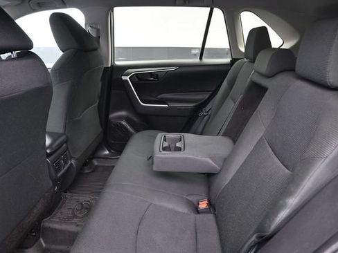 Certified 2023 Toyota RAV4 LE AWD/4WD image 15