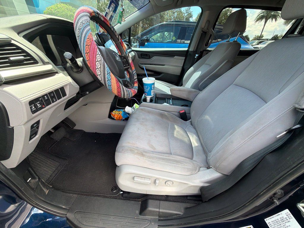 Used 2020 Honda Odyssey EX image 5