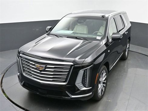 Certified 2025 Cadillac Escalade Premium Luxury Platinum w/ LPO, Floor Liner Package image 40