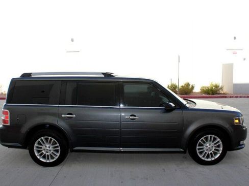 Used 2019 Ford Flex SEL w/ Equipment Group 202A image 4
