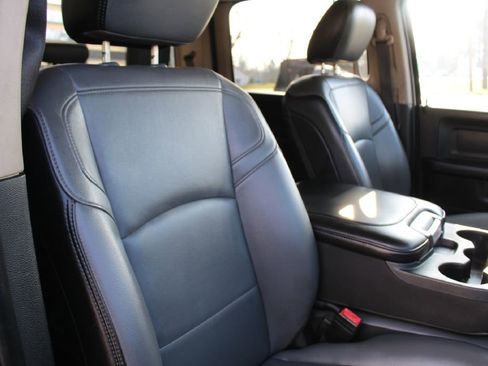 Used 2020 RAM 5500 Tradesman w/ Safety Group image 22