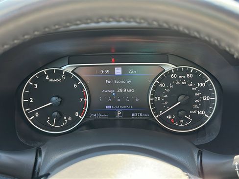Certified 2024 Nissan Altima 2.5 SV w/ SV Premium Package AWD/4WD image 18