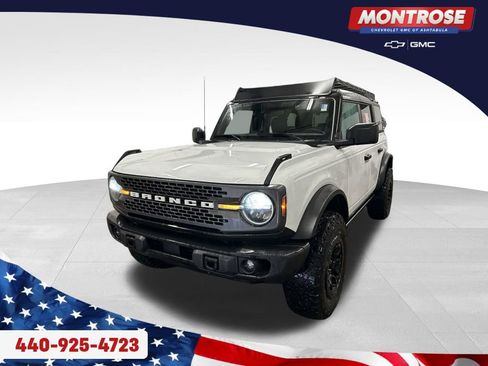 Used 2023 Ford Bronco Badlands image 34